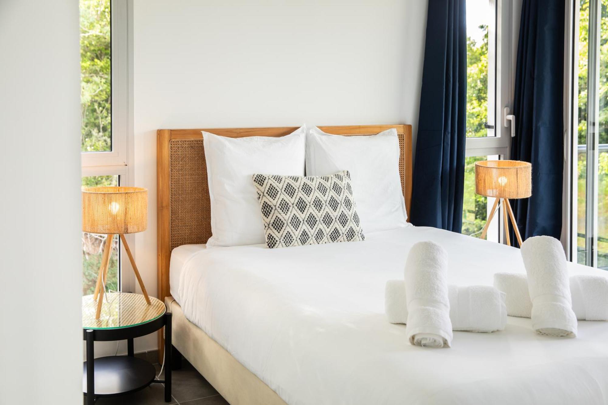 Le Domaine De L'Anse Mitan Aparthotel Les Trois-Ilets Exteriör bild