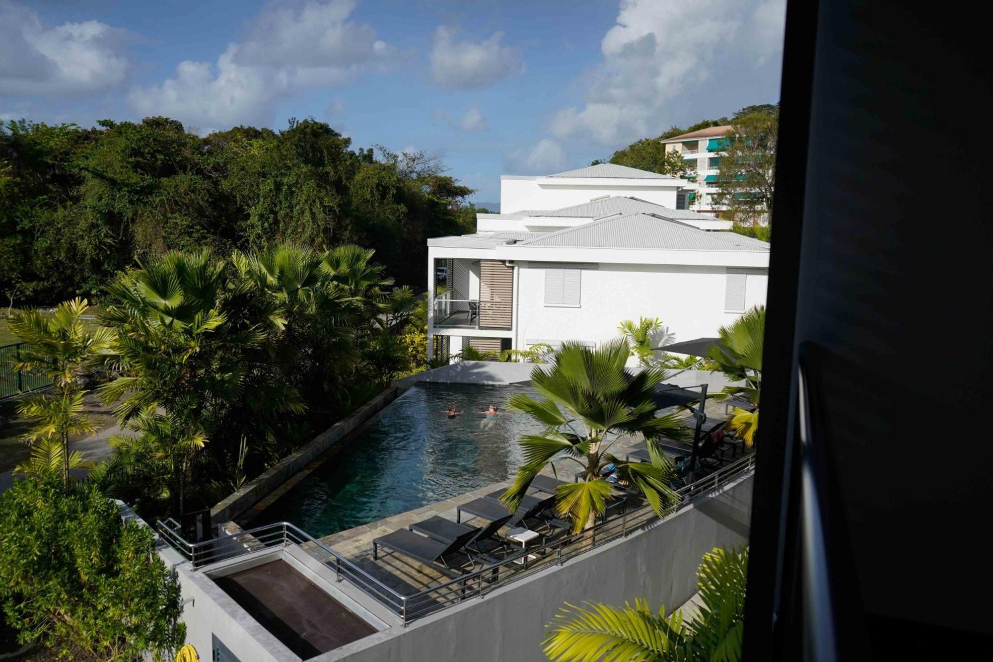 Le Domaine De L'Anse Mitan Aparthotel Les Trois-Ilets Exteriör bild
